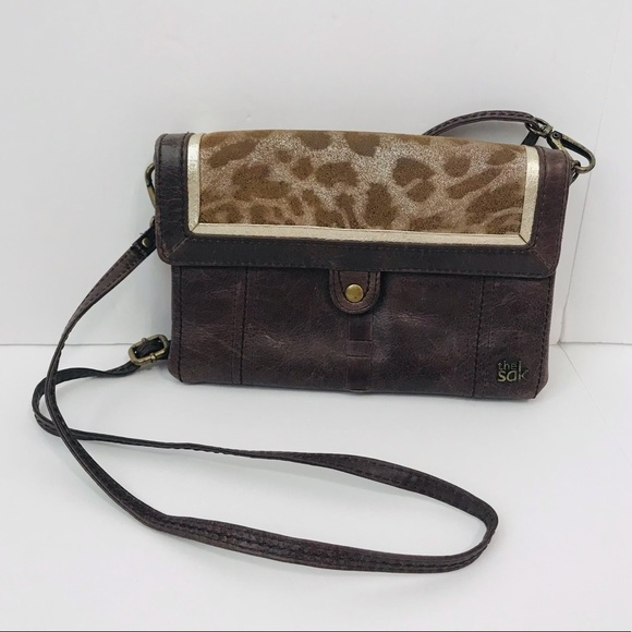 The Sak Leather Leopard Print Convertible Wallet Small Crossbody Flap Wallet Bag - Picture 1 of 9